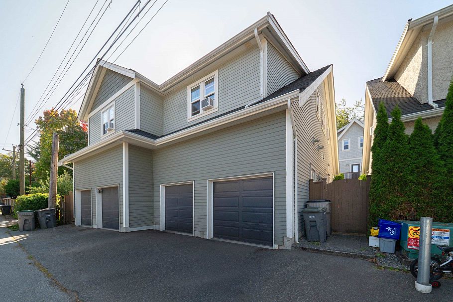 1479 East 20th Avenue Vancouver, BC - 38