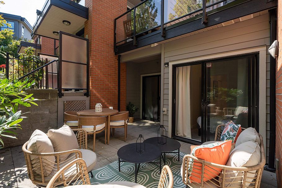1835 Stainsbury Avenue Vancouver, BC - 19