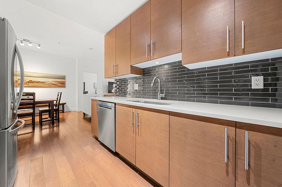 205 3294 Mt Seymour Parkway North Vancouver, BC - 13