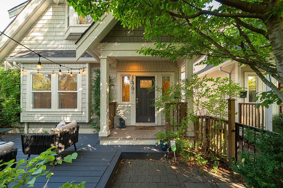 1479 East 20th Avenue Vancouver, BC - 3