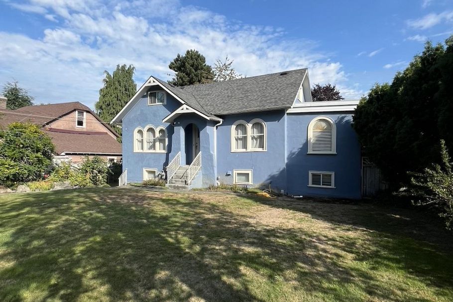 579 W 24th Avenue Vancouver, BC - 6