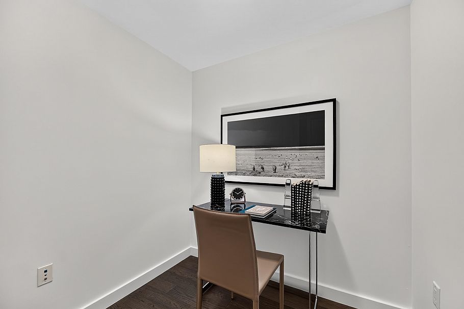 316 1330 Marine Drive North Vancouver, BC - 34