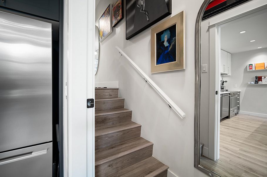 3431 Porter Street Vancouver, BC - 19