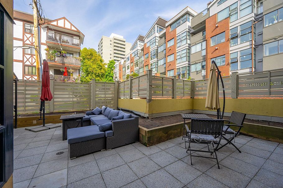 204 124 W 3rd Street North Vancouver, BC - 31