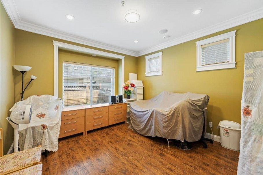 1185 E 62nd Avenue Vancouver, BC - 12