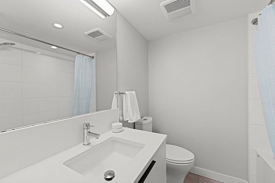125 649 E 3rd Street North Vancouver, BC - 27