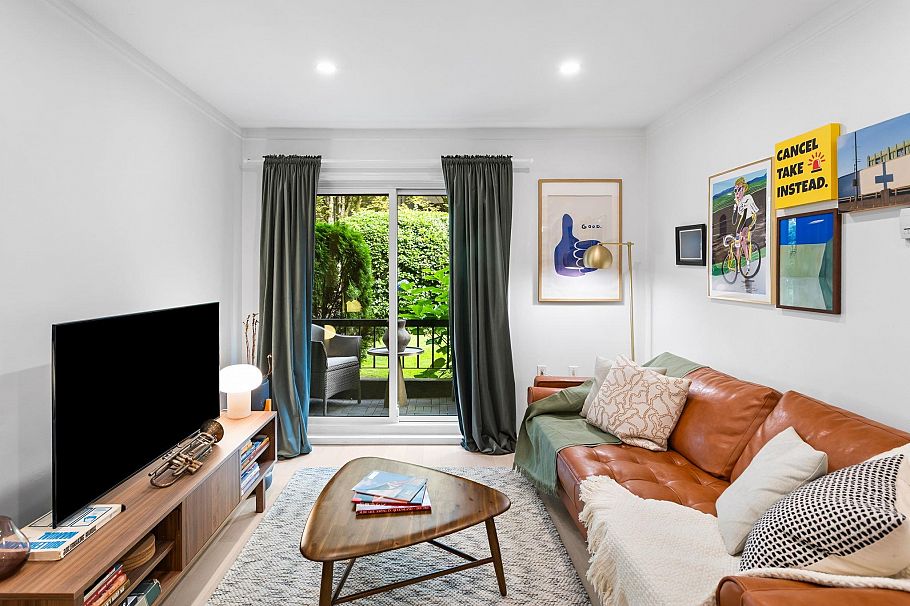 112 1717 W 13th Avenue Vancouver, BC - 5
