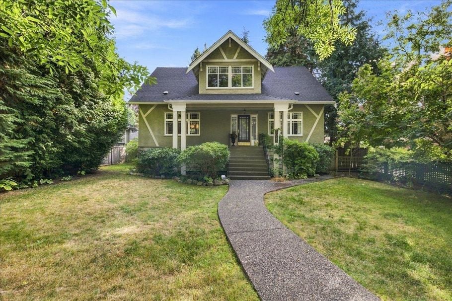 6048 Elm Street Vancouver, BC - 1