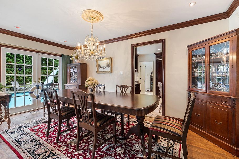 971 Canyon Boulevard North Vancouver, BC - 15