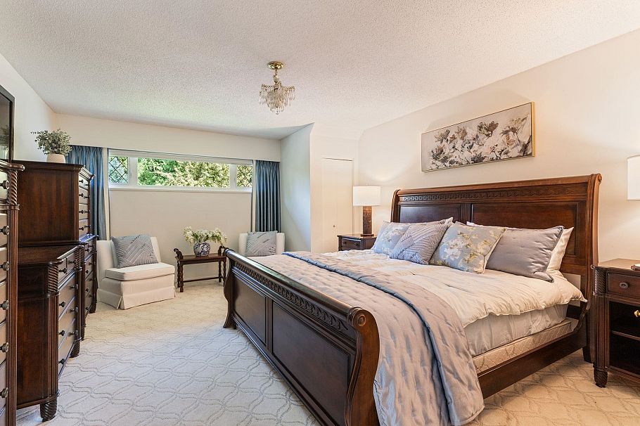 971 Canyon Boulevard North Vancouver, BC - 22