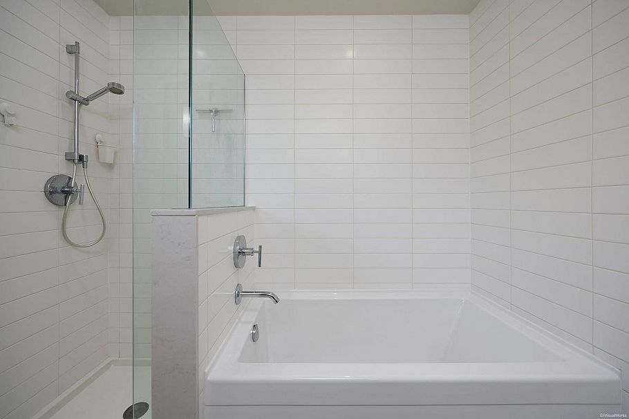 5552 Oak Street Vancouver, BC - 19