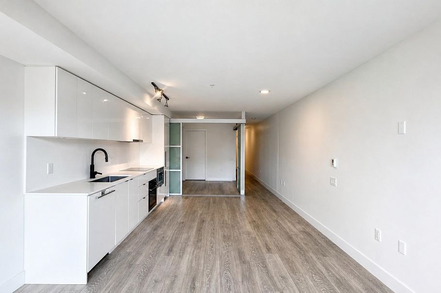 308 630 E Broadway Vancouver, BC - 11