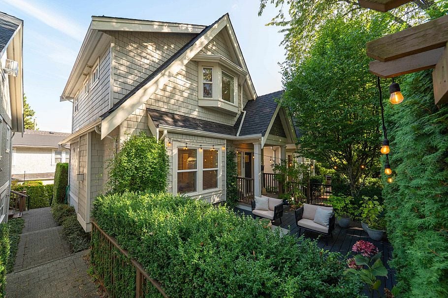 1479 East 20th Avenue Vancouver, BC - 2