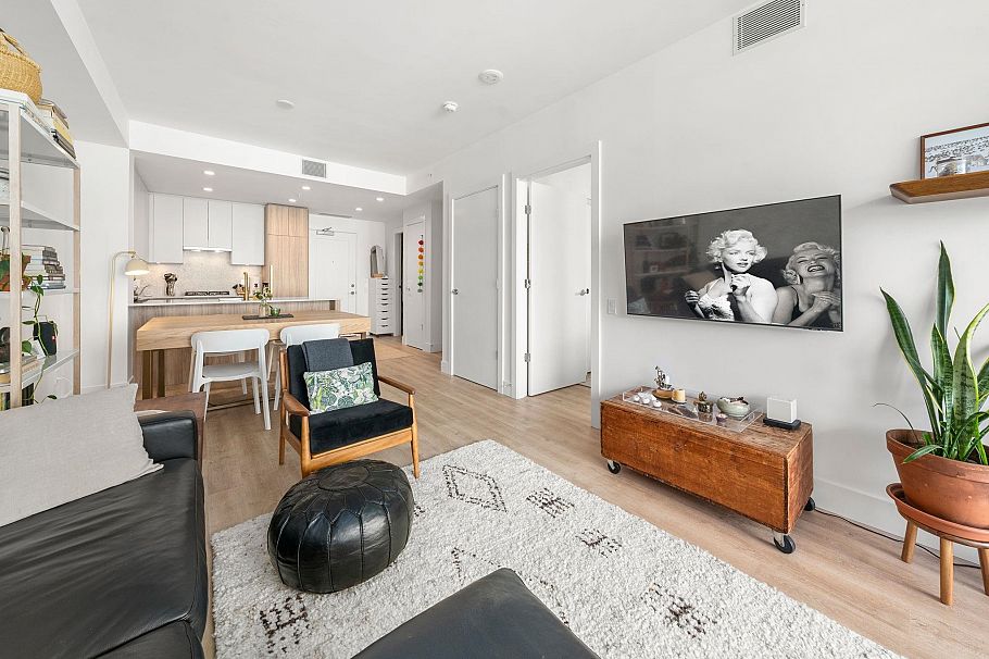 405 2385 Emery Court North Vancouver, BC - 4