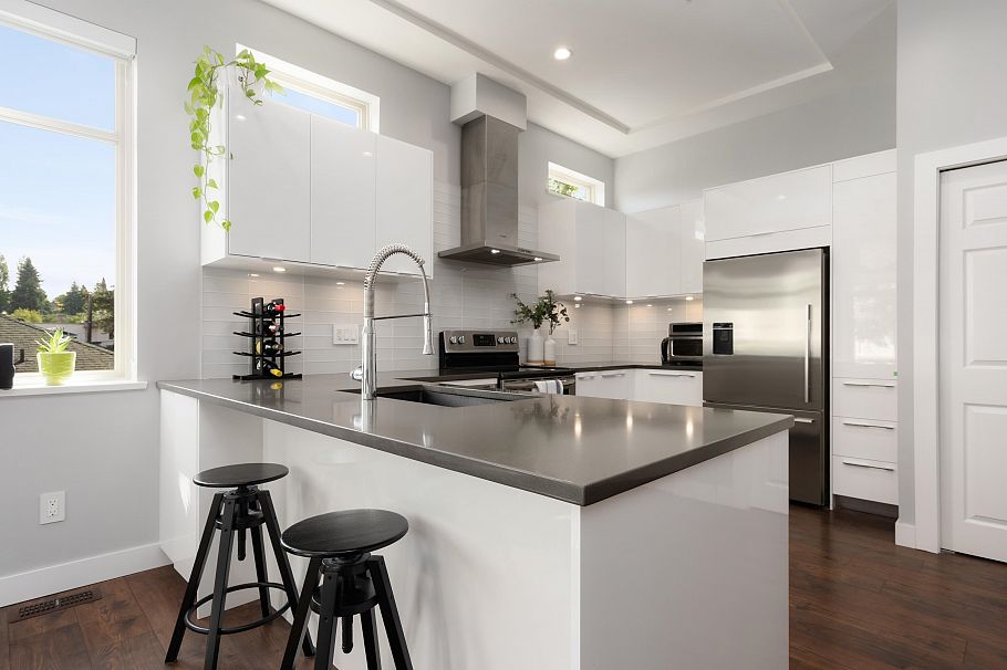 1382 E 17th Avenue Vancouver, BC - 27