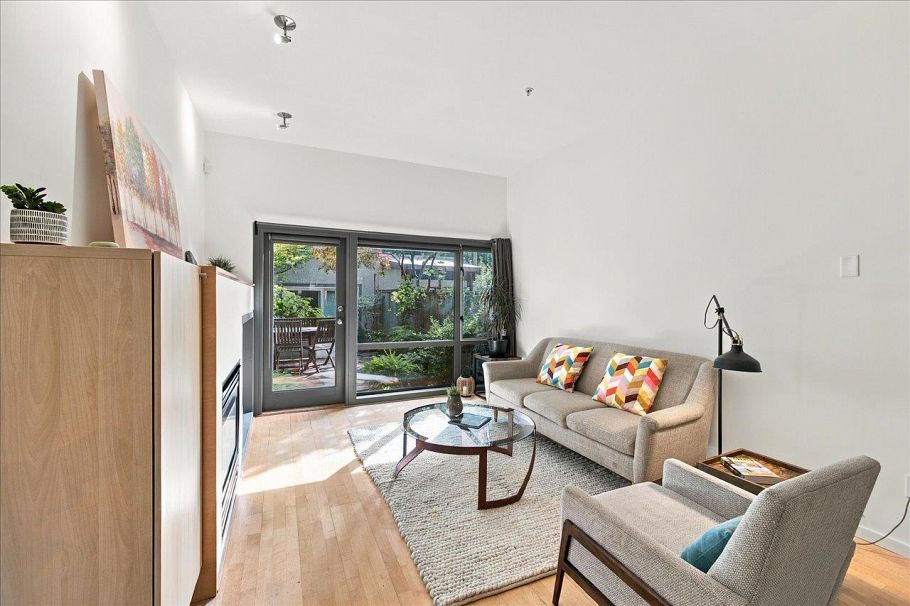 3008 Victoria Drive Vancouver, BC - 7