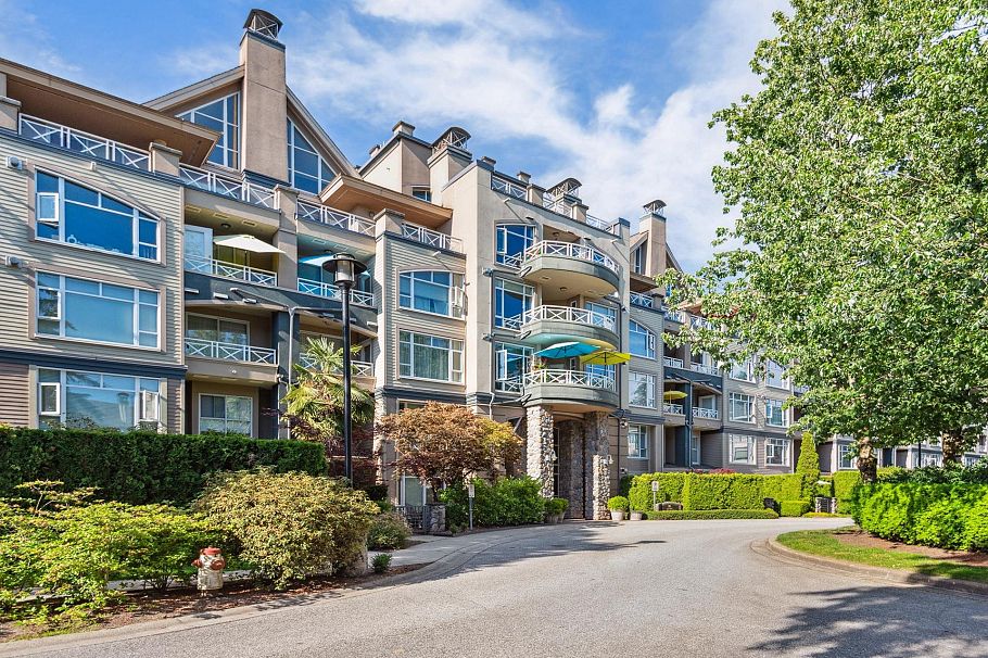 321 3600 Windcrest Drive North Vancouver, BC - 23