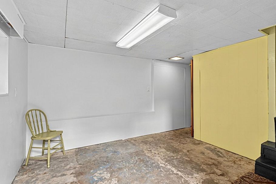 2076 Turner Street Vancouver, BC - 24