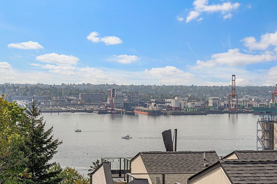 125 649 E 3rd Street North Vancouver, BC - 36