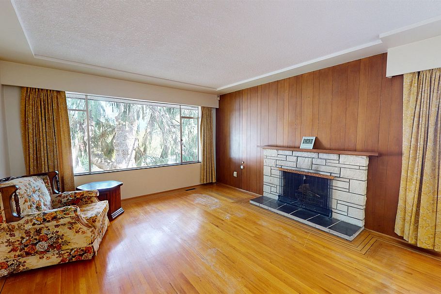 492 Aubrey Place Vancouver, BC - 4