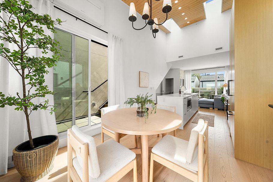 224 650 E 2nd Street North Vancouver, BC - 12