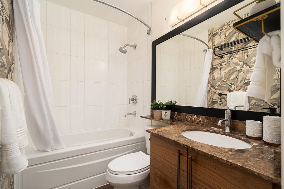 1835 Stainsbury Avenue Vancouver, BC - 15