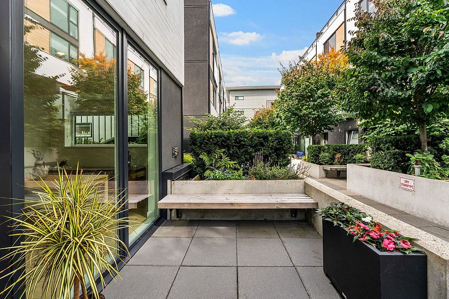 125 649 E 3rd Street North Vancouver, BC - 34