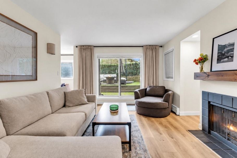 102 1935 W 1st Avenue Vancouver, BC - 1