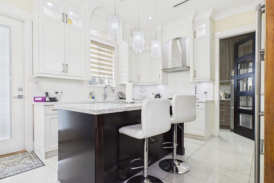 426 E 63 Avenue Vancouver, BC - 25