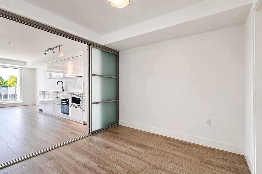 308 630 E Broadway Vancouver, BC - 18