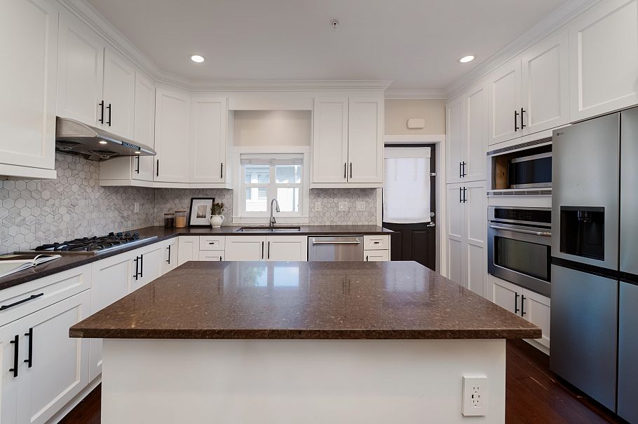 1479 East 20th Avenue Vancouver, BC - 14