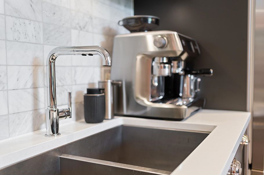 3431 Porter Street Vancouver, BC - 17