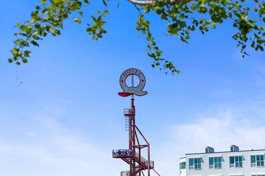 1404 155 W 1st Street North Vancouver, BC - 20