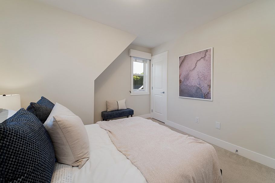 1479 East 20th Avenue Vancouver, BC - 28