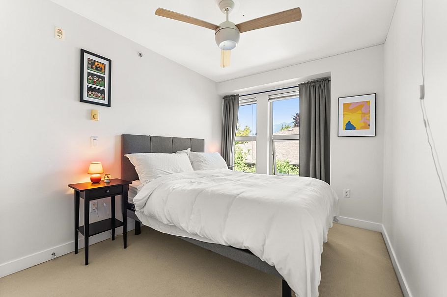 3 307 E 15th Street North Vancouver, BC - 32