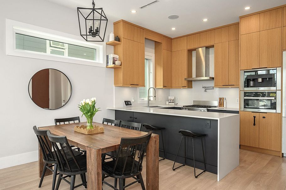 3 215 E 21st Street North Vancouver, BC - 13