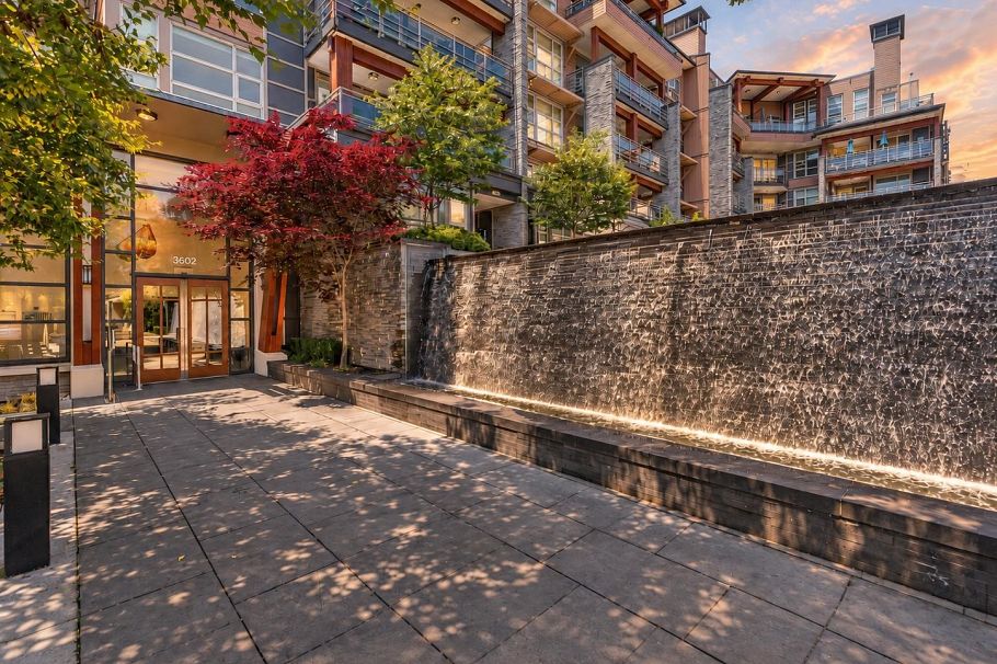506 3602 Aldercrest Drive North Vancouver, BC - 26