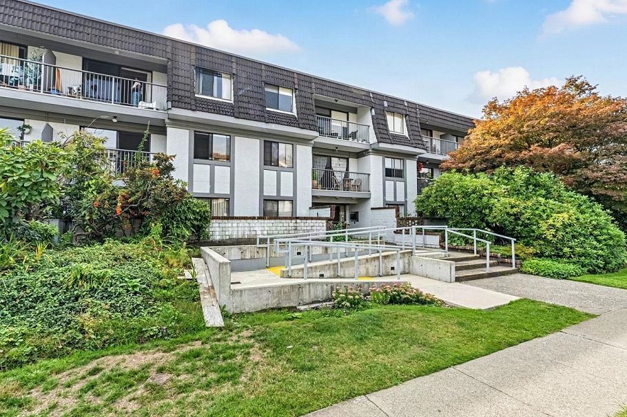 309 275 W 2nd Street North Vancouver, BC - 27