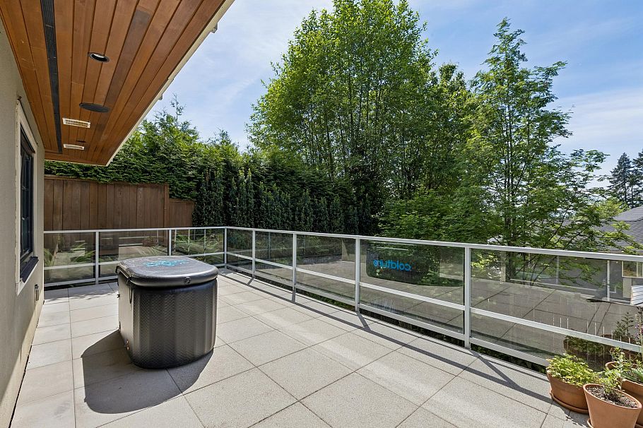 4041 Prospect Road North Vancouver, BC - 24