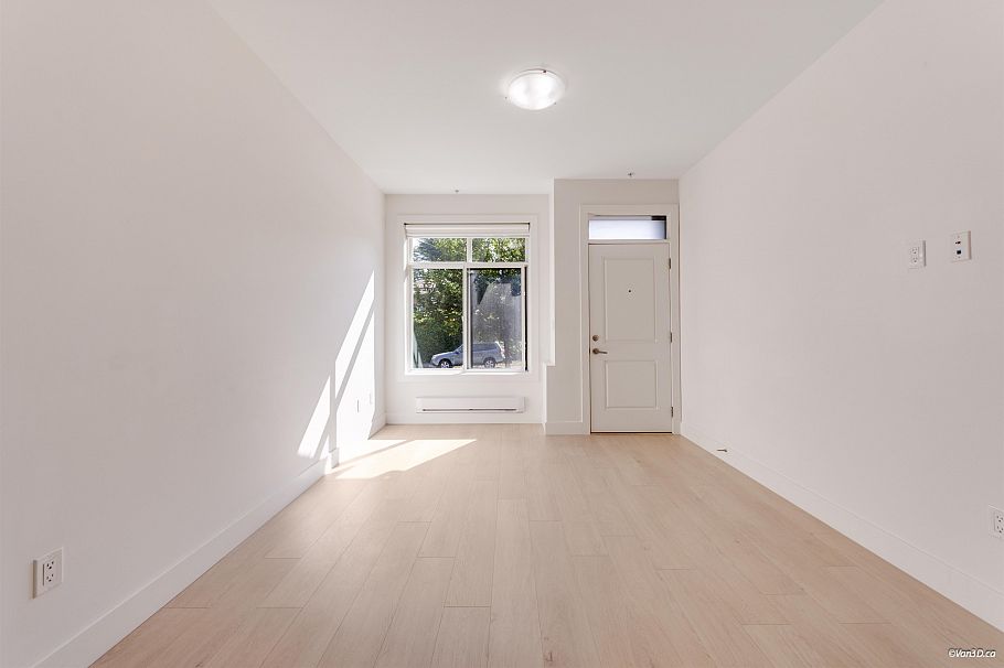 5835 Wales Street Vancouver, BC - 8