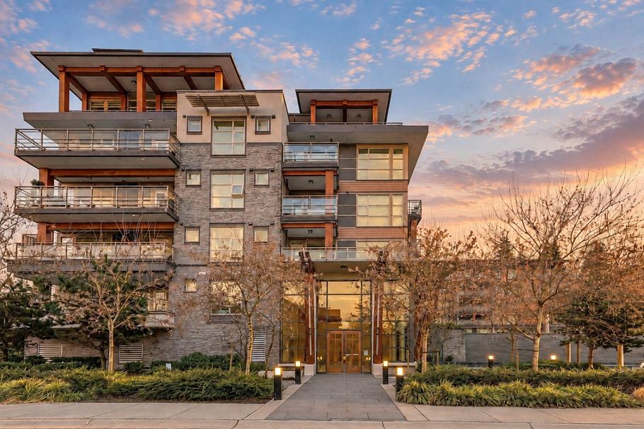506 3602 Aldercrest Drive North Vancouver, BC - 25