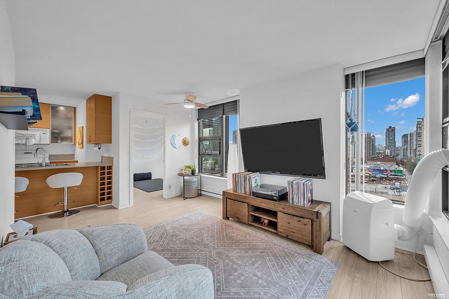 1401 928 Homer Street Vancouver, BC - 11