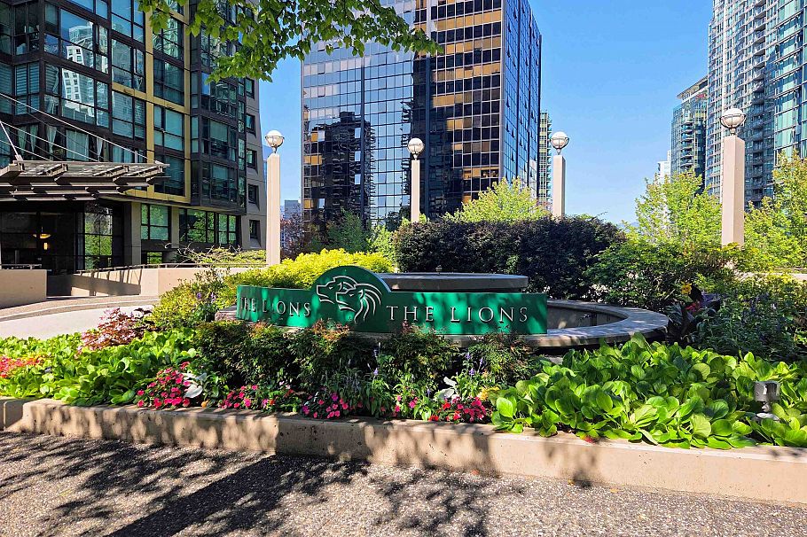 1109 1367 Alberni Street Vancouver, BC - 1
