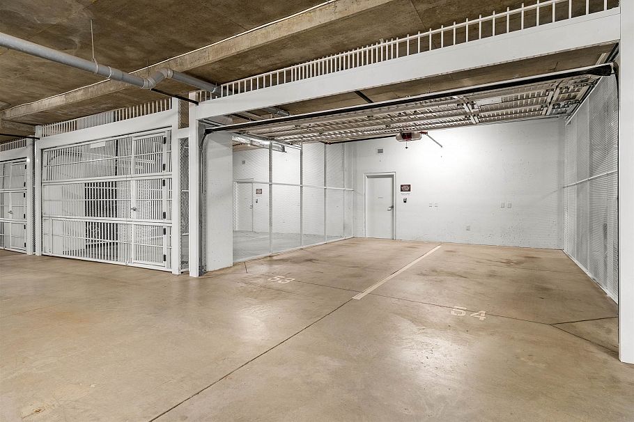 224 650 E 2nd Street North Vancouver, BC - 25