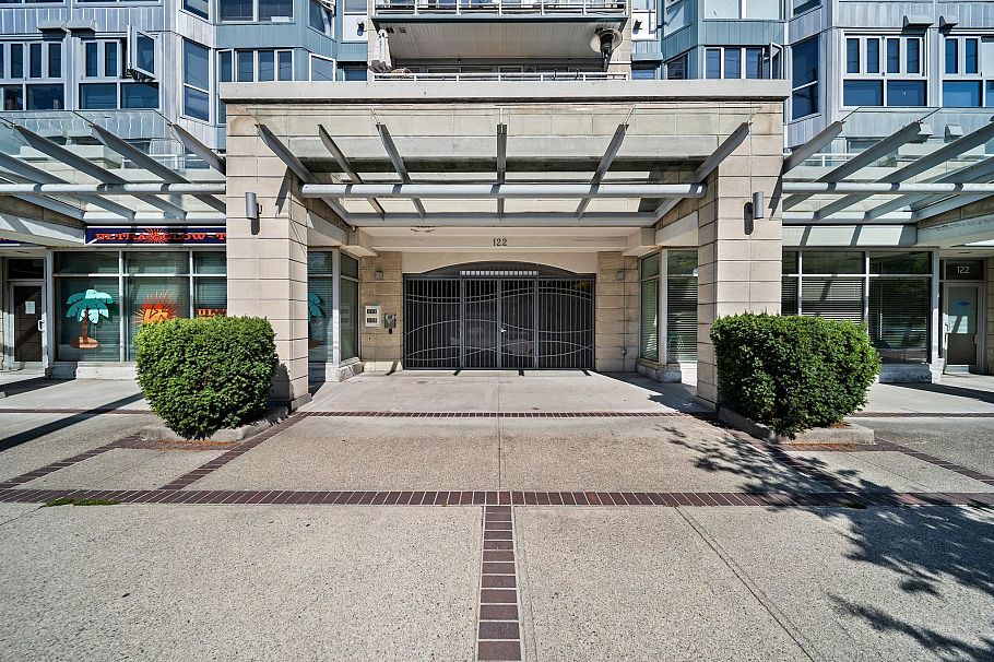 409 122 E 3rd Street North Vancouver, BC - 29