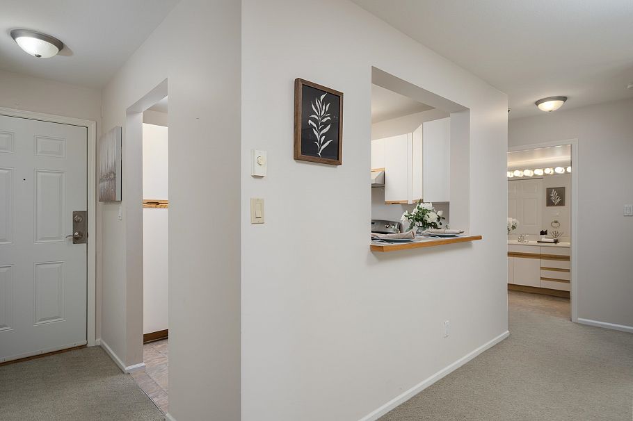 E106 628 W 12th Avenue Vancouver, BC - 9