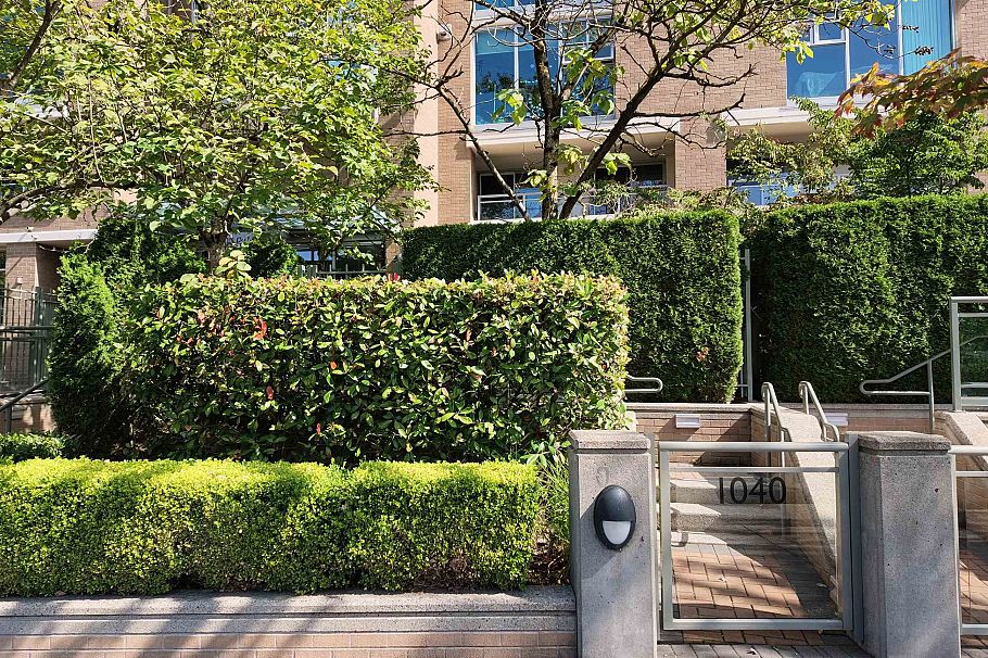 1040 Quebec Street Vancouver, BC - 1