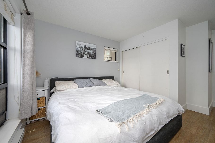 204 124 W 3rd Street North Vancouver, BC - 17