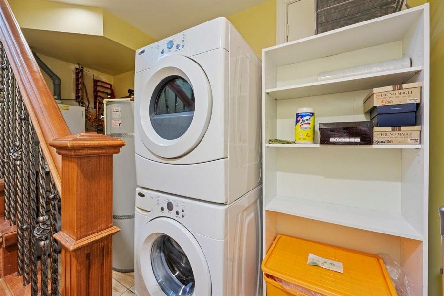 1185 E 62nd Avenue Vancouver, BC - 25