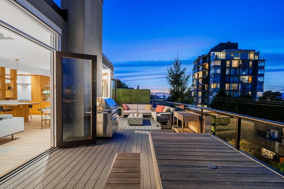 2445 W 1st Avenue Vancouver, BC - 22